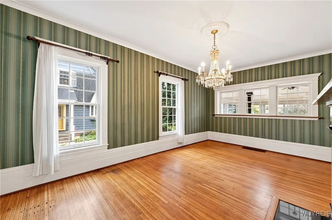 110 Linden Avenue, Buffalo, New York 14214, Buffalo, New York 14214, 3 Bedrooms Bedrooms, 7 Rooms Rooms,1 BathroomBathrooms,Residential,For Sale,110 Linden Avenue, Buffalo, New York 14214,0,B1650580