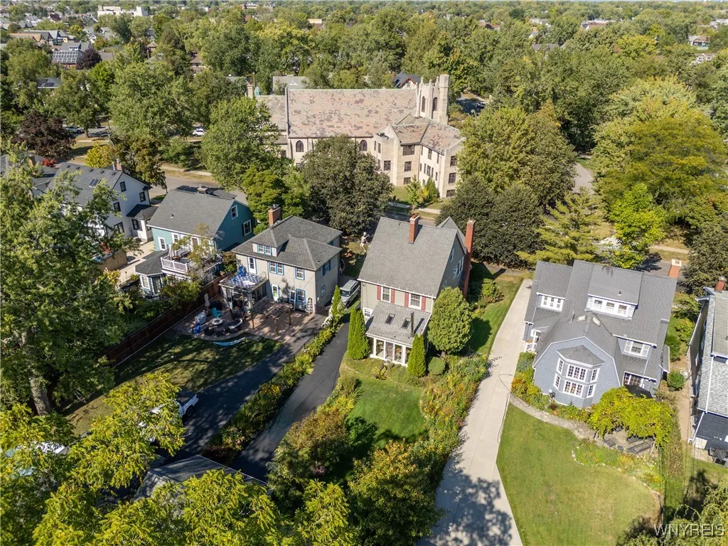 110 Linden Avenue, Buffalo, New York 14214, Buffalo, New York 14214, 3 Bedrooms Bedrooms, 7 Rooms Rooms,1 BathroomBathrooms,Residential,For Sale,110 Linden Avenue, Buffalo, New York 14214,0,B1650580