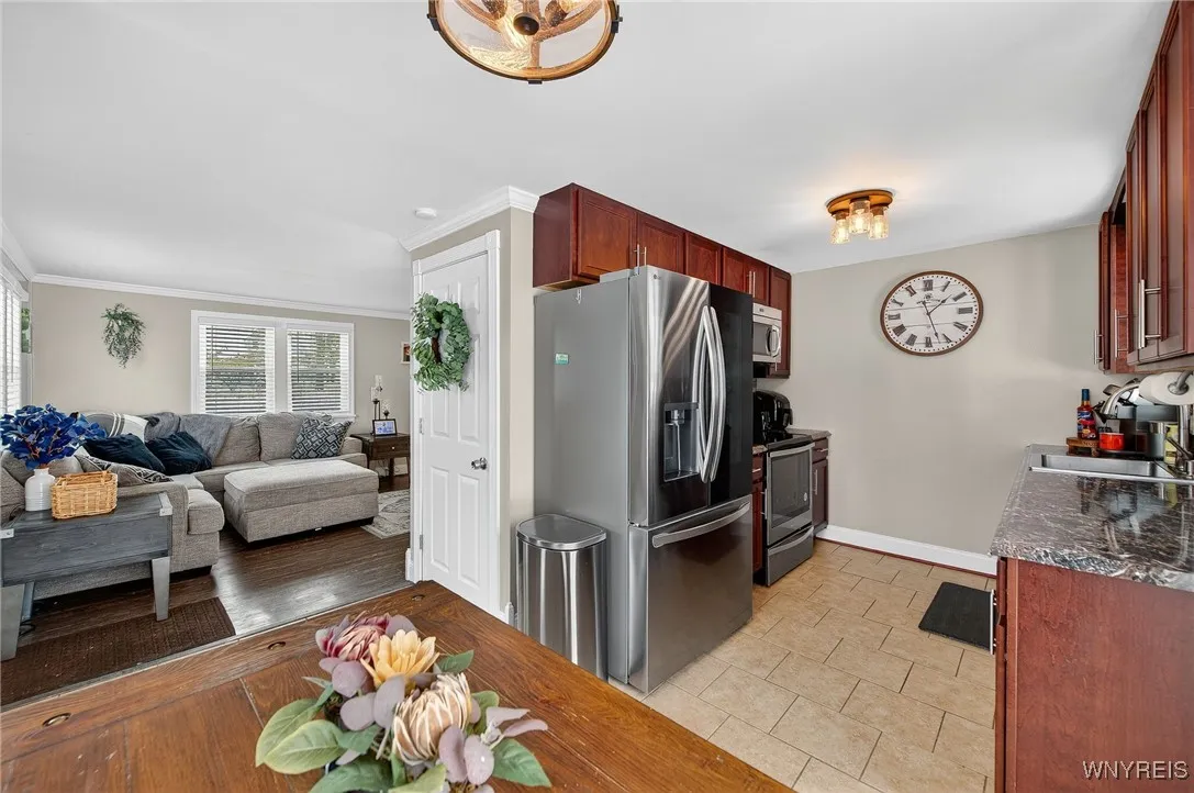 557 Meadowbrook Drive, Lewiston, New York 14092, Lewiston, New York 14092, 3 Bedrooms Bedrooms, 7 Rooms Rooms,1 BathroomBathrooms,Residential,For Sale,557 Meadowbrook Drive, Lewiston, New York 14092,0,B1650653