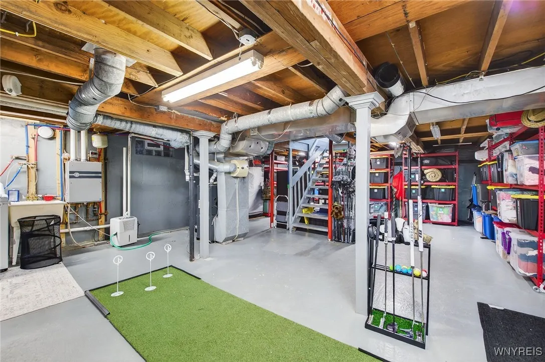 557 Meadowbrook Drive, Lewiston, New York 14092, Lewiston, New York 14092, 3 Bedrooms Bedrooms, 7 Rooms Rooms,1 BathroomBathrooms,Residential,For Sale,557 Meadowbrook Drive, Lewiston, New York 14092,0,B1650653