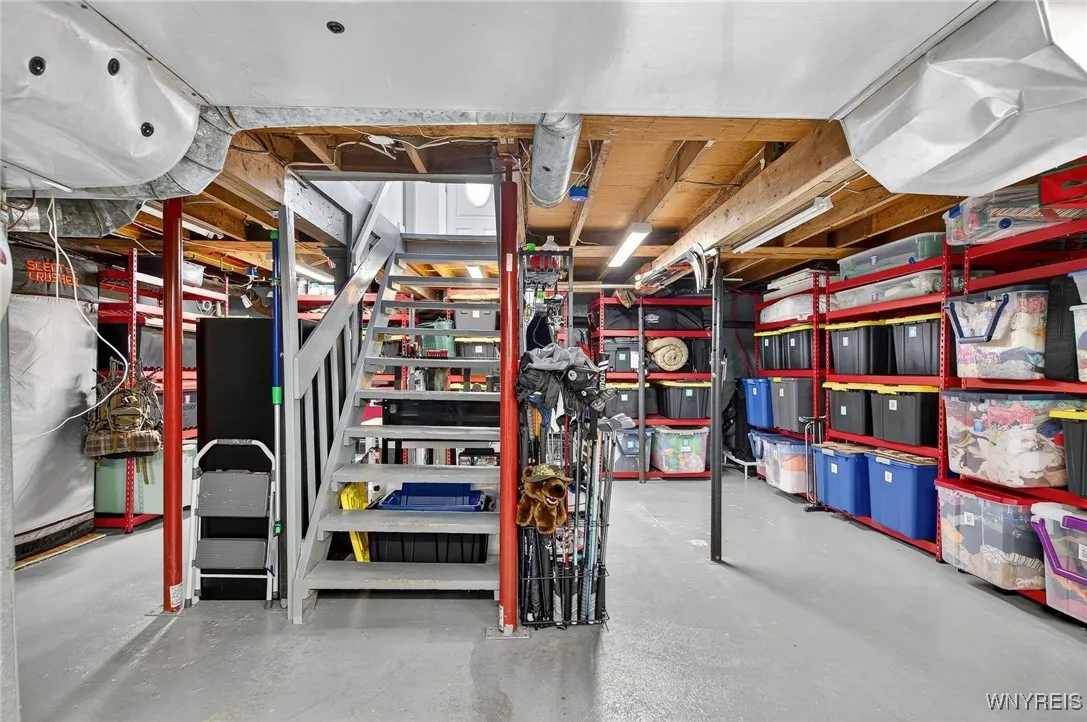 557 Meadowbrook Drive, Lewiston, New York 14092, Lewiston, New York 14092, 3 Bedrooms Bedrooms, 7 Rooms Rooms,1 BathroomBathrooms,Residential,For Sale,557 Meadowbrook Drive, Lewiston, New York 14092,0,B1650653