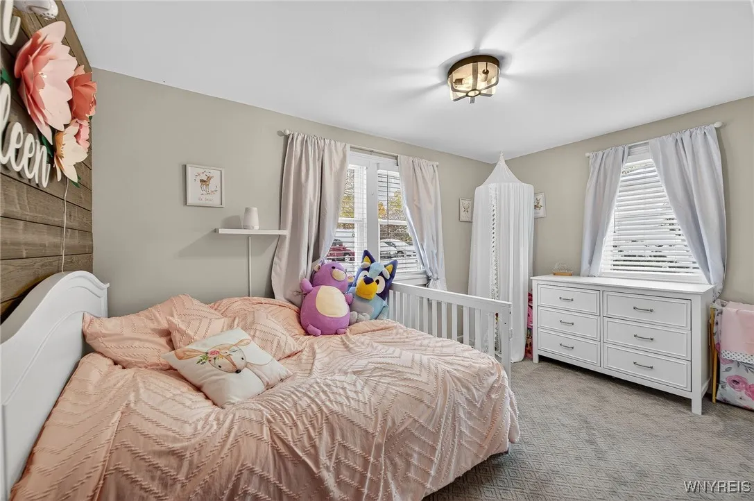 557 Meadowbrook Drive, Lewiston, New York 14092, Lewiston, New York 14092, 3 Bedrooms Bedrooms, 7 Rooms Rooms,1 BathroomBathrooms,Residential,For Sale,557 Meadowbrook Drive, Lewiston, New York 14092,0,B1650653