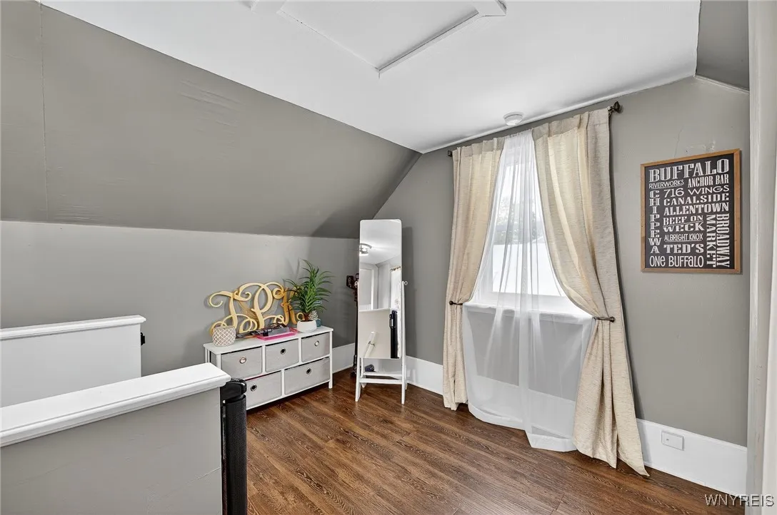 557 Meadowbrook Drive, Lewiston, New York 14092, Lewiston, New York 14092, 3 Bedrooms Bedrooms, 7 Rooms Rooms,1 BathroomBathrooms,Residential,For Sale,557 Meadowbrook Drive, Lewiston, New York 14092,0,B1650653