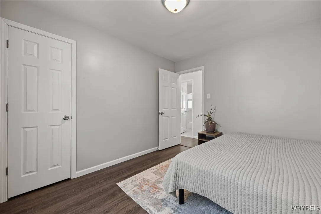 138 62nd Street, Niagara Falls, New York 14304, Niagara Falls, New York 14304, 3 Bedrooms Bedrooms, 6 Rooms Rooms,1 BathroomBathrooms,Residential Lease,For Rent,138 62nd Street, Niagara Falls, New York 14304,0,B1650829