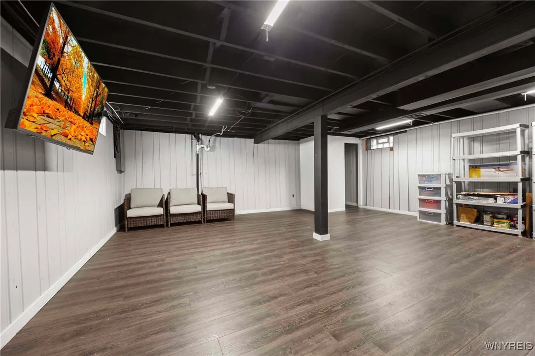 138 62nd Street, Niagara Falls, New York 14304, Niagara Falls, New York 14304, 3 Bedrooms Bedrooms, 6 Rooms Rooms,1 BathroomBathrooms,Residential Lease,For Rent,138 62nd Street, Niagara Falls, New York 14304,0,B1650829