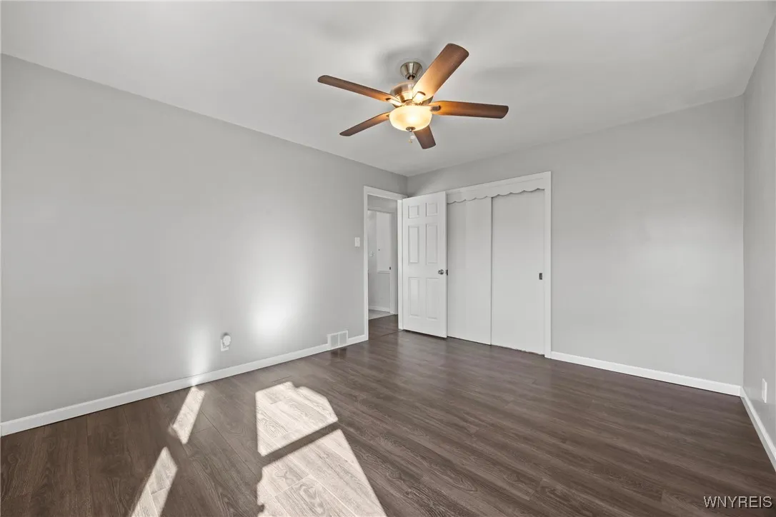 138 62nd Street, Niagara Falls, New York 14304, Niagara Falls, New York 14304, 3 Bedrooms Bedrooms, 6 Rooms Rooms,1 BathroomBathrooms,Residential Lease,For Rent,138 62nd Street, Niagara Falls, New York 14304,0,B1650829