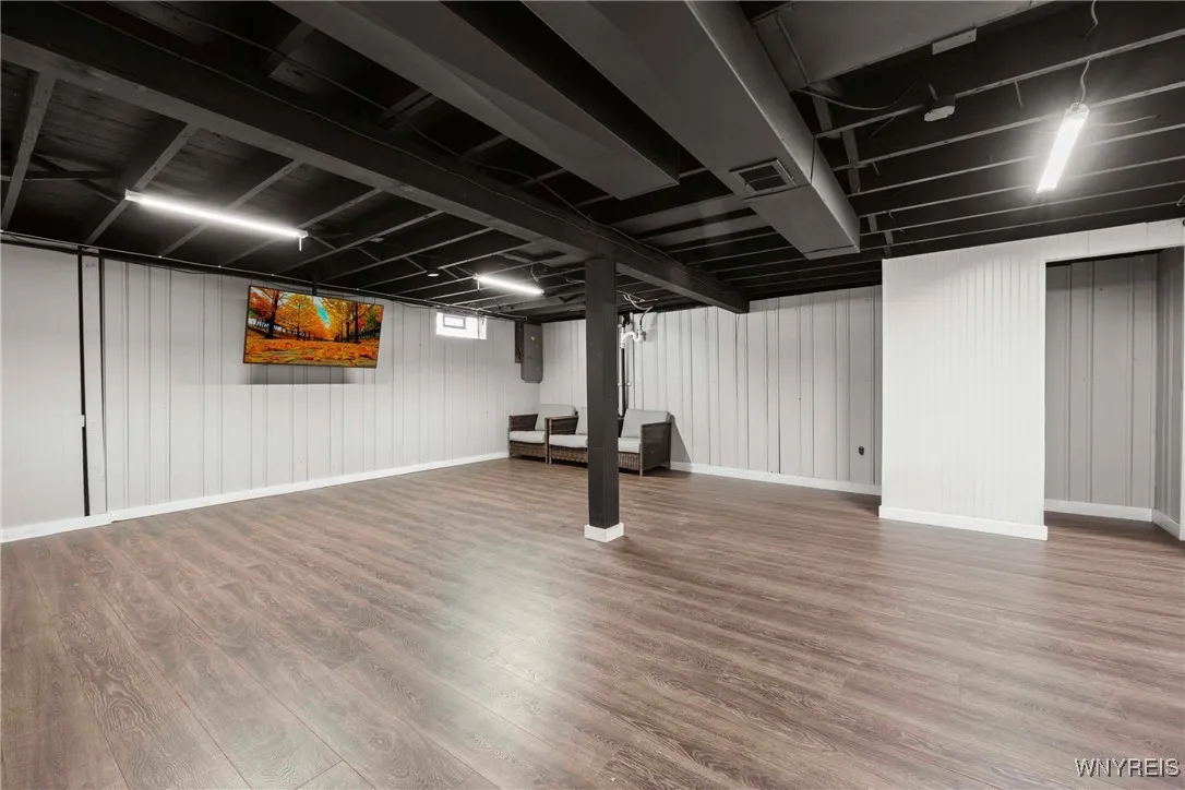 138 62nd Street, Niagara Falls, New York 14304, Niagara Falls, New York 14304, 3 Bedrooms Bedrooms, 6 Rooms Rooms,1 BathroomBathrooms,Residential Lease,For Rent,138 62nd Street, Niagara Falls, New York 14304,0,B1650829