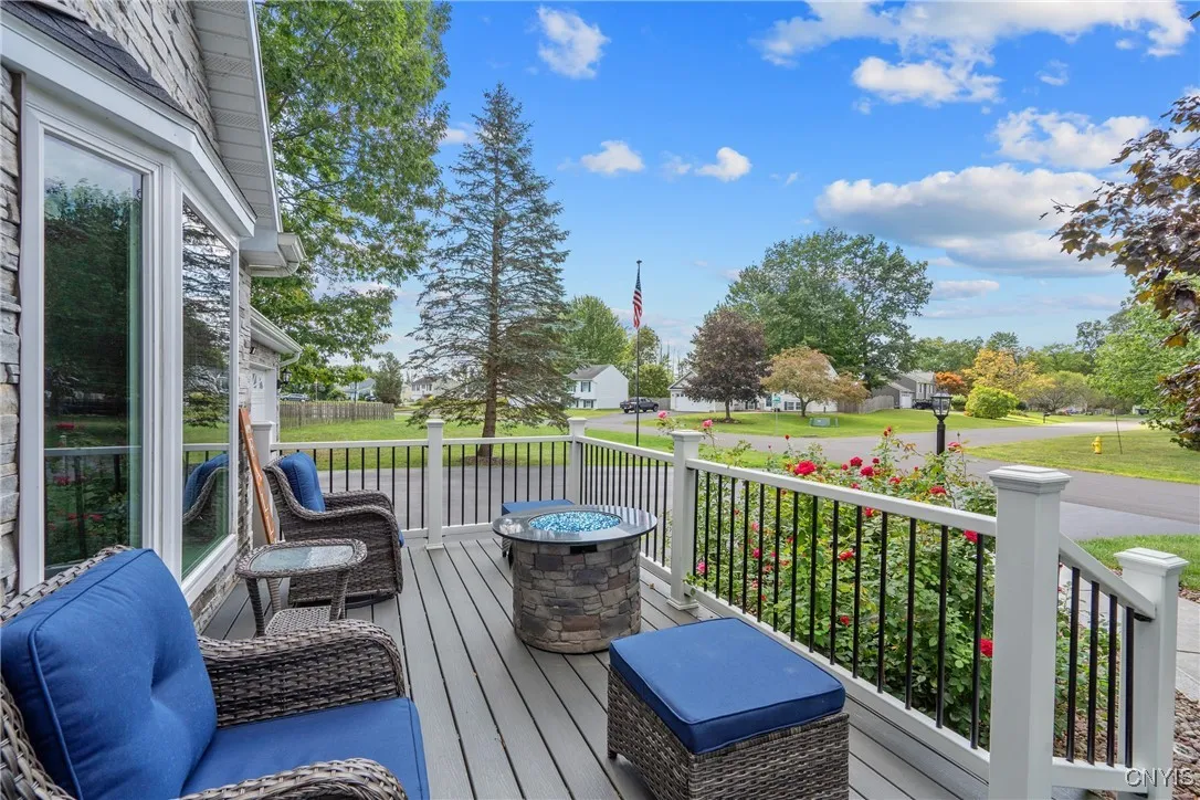 9554 Bantry Lane, Cicero, New York 13029, Cicero, New York 13029, 4 Bedrooms Bedrooms, 10 Rooms Rooms,2 BathroomsBathrooms,Residential,For Sale,9554 Bantry Lane, Cicero, New York 13029,0,S1650681