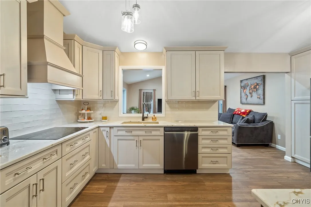 9554 Bantry Lane, Cicero, New York 13029, Cicero, New York 13029, 4 Bedrooms Bedrooms, 10 Rooms Rooms,2 BathroomsBathrooms,Residential,For Sale,9554 Bantry Lane, Cicero, New York 13029,0,S1650681