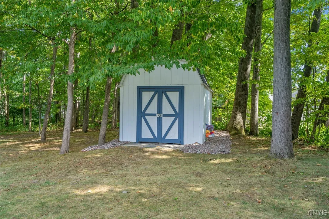 9554 Bantry Lane, Cicero, New York 13029, Cicero, New York 13029, 4 Bedrooms Bedrooms, 10 Rooms Rooms,2 BathroomsBathrooms,Residential,For Sale,9554 Bantry Lane, Cicero, New York 13029,0,S1650681