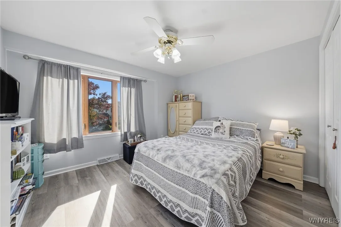 28 Baywood Drive, Cheektowaga, New York 14227, Cheektowaga, New York 14227, 3 Bedrooms Bedrooms, 6 Rooms Rooms,1 BathroomBathrooms,Residential,For Sale,28 Baywood Drive, Cheektowaga, New York 14227,0,B1650206