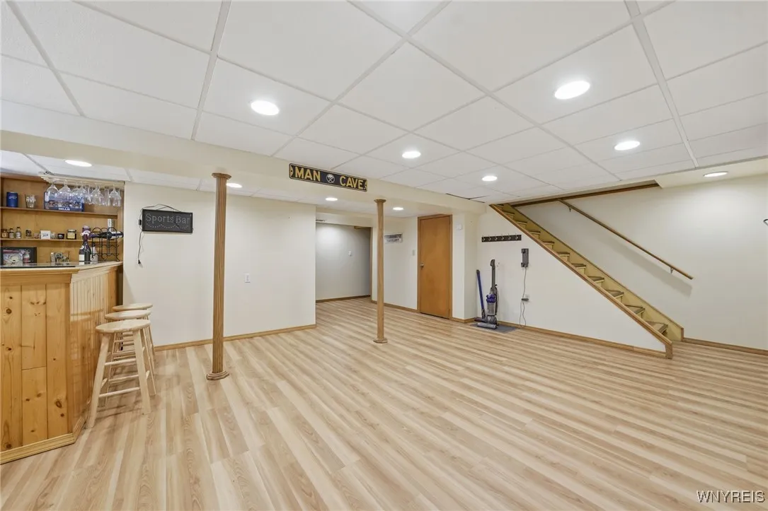 28 Baywood Drive, Cheektowaga, New York 14227, Cheektowaga, New York 14227, 3 Bedrooms Bedrooms, 6 Rooms Rooms,1 BathroomBathrooms,Residential,For Sale,28 Baywood Drive, Cheektowaga, New York 14227,0,B1650206