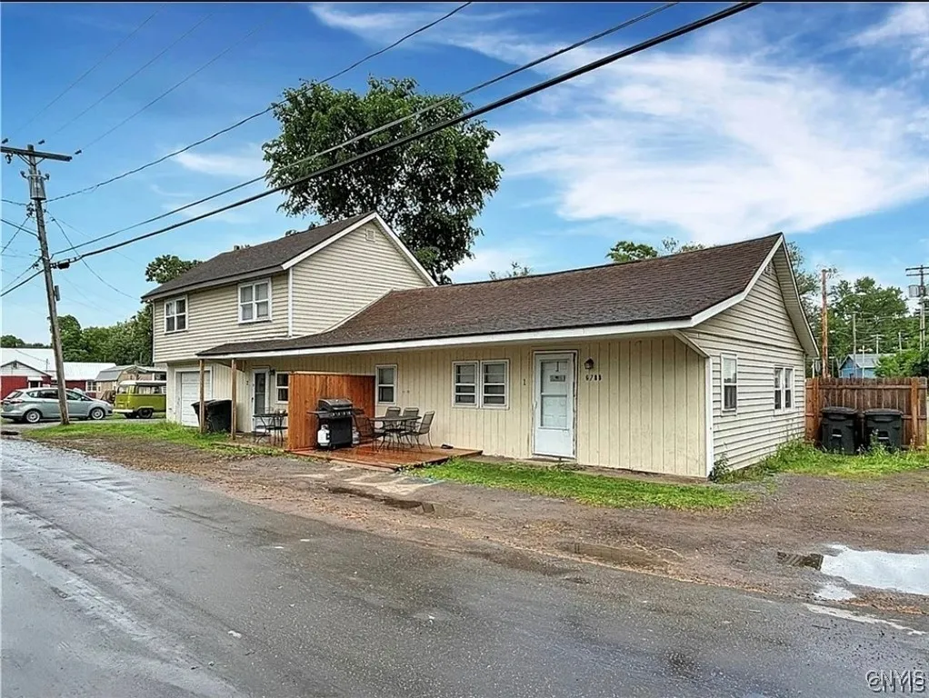 6788 North Lakeshore Road, Verona, New York 13478, Verona, New York 13478, 4 Bedrooms Bedrooms, ,2 BathroomsBathrooms,Residential,For Sale,6788 North Lakeshore Road, Verona, New York 13478,0,S1650837