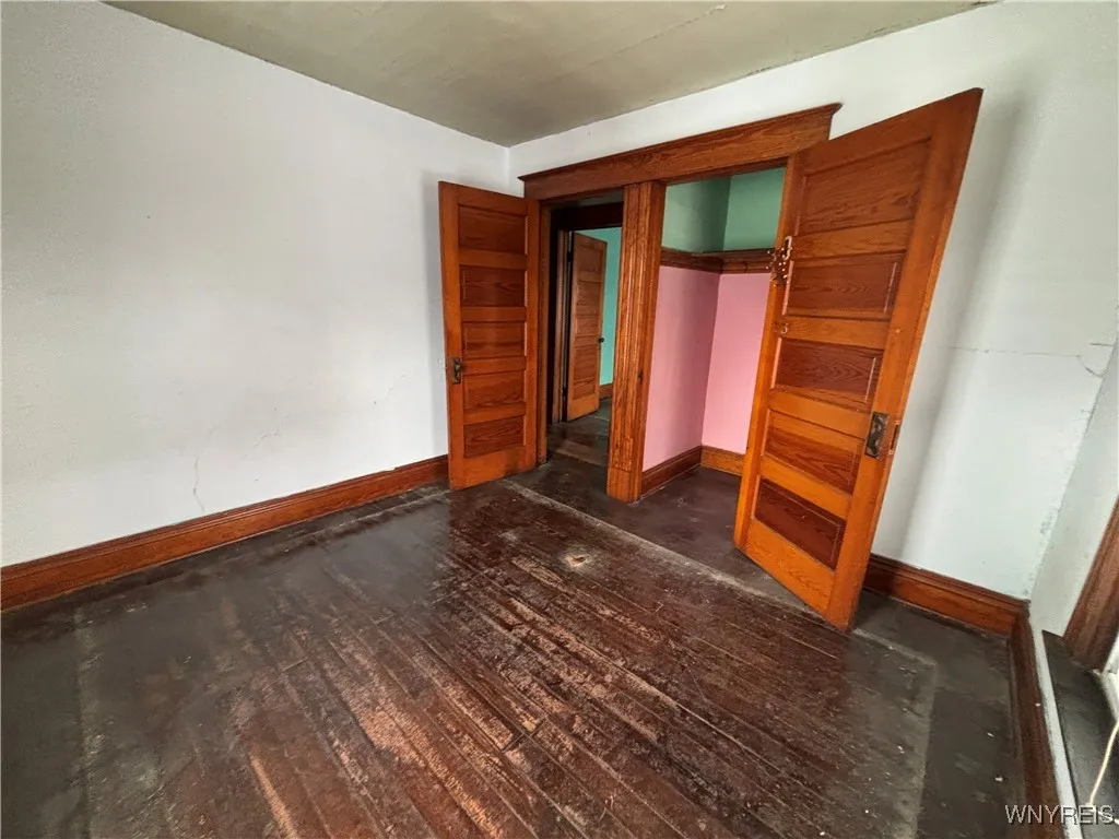 459 East Avenue, Lockport City, New York 14094, Lockport City, New York 14094, 4 Bedrooms Bedrooms, 7 Rooms Rooms,1 BathroomBathrooms,Residential,For Sale,459 East Avenue, Lockport City, New York 14094,0,B1650842