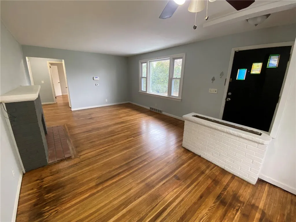 47 Thorpe Crescent, Greece, New York 14616, Greece, New York 14616, 3 Bedrooms Bedrooms, 5 Rooms Rooms,1 BathroomBathrooms,Residential,For Sale,47 Thorpe Crescent, Greece, New York 14616,0,R1650836