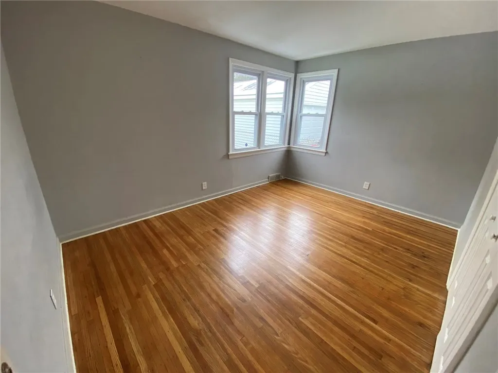 47 Thorpe Crescent, Greece, New York 14616, Greece, New York 14616, 3 Bedrooms Bedrooms, 5 Rooms Rooms,1 BathroomBathrooms,Residential,For Sale,47 Thorpe Crescent, Greece, New York 14616,0,R1650836