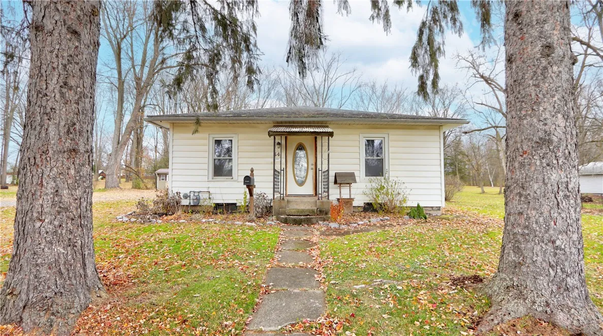 54 West Wright Avenue, Waterloo, New York 13165, Waterloo, New York 13165, 4 Bedrooms Bedrooms, 8 Rooms Rooms,1 BathroomBathrooms,Residential,For Sale,54 West Wright Avenue, Waterloo, New York 13165,0,R1650273