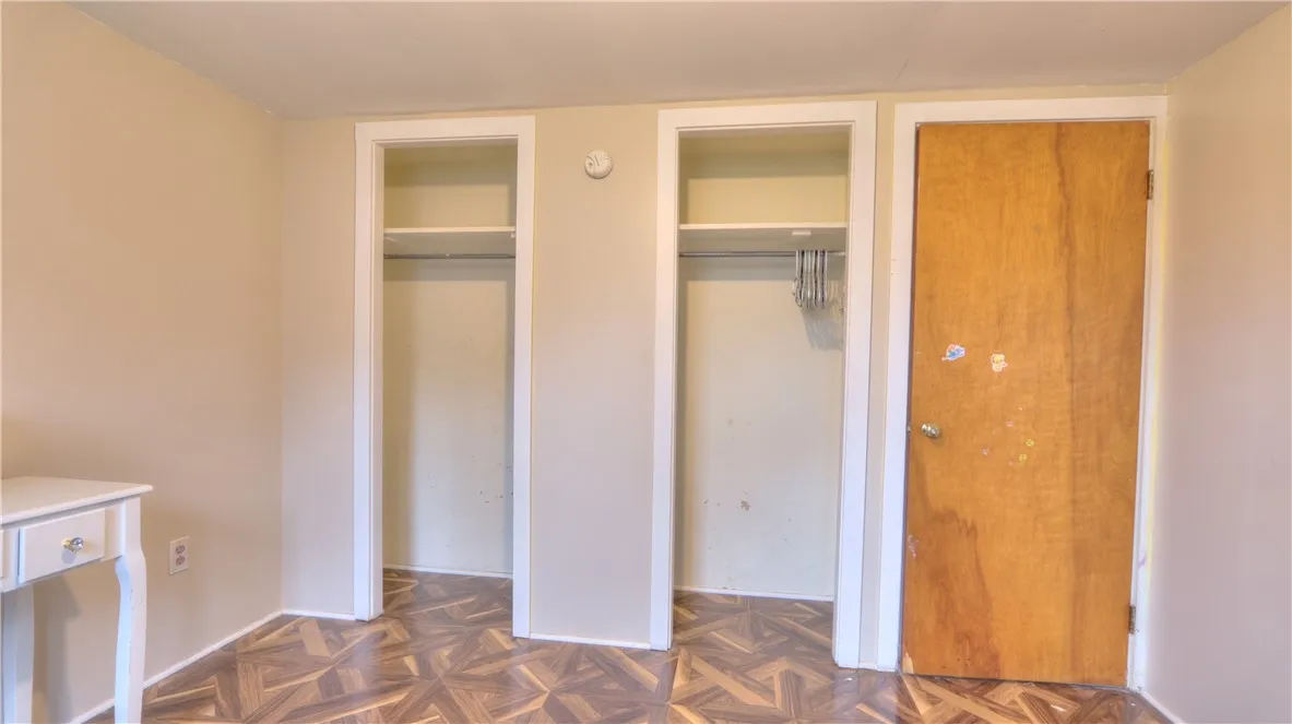 54 West Wright Avenue, Waterloo, New York 13165, Waterloo, New York 13165, 4 Bedrooms Bedrooms, 8 Rooms Rooms,1 BathroomBathrooms,Residential,For Sale,54 West Wright Avenue, Waterloo, New York 13165,0,R1650273