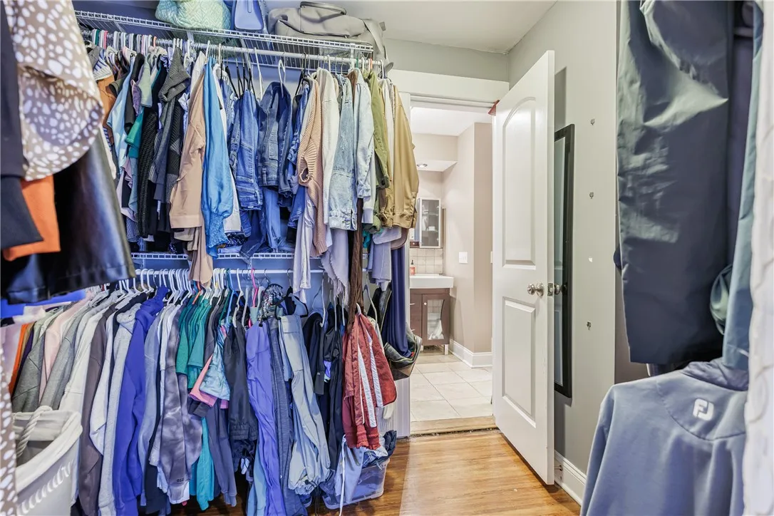 1043 Park Avenue, Rochester, New York 14610, Rochester, New York 14610, 3 Bedrooms Bedrooms, 7 Rooms Rooms,2 BathroomsBathrooms,Residential,For Sale,1043 Park Avenue, Rochester, New York 14610,0,R1650765