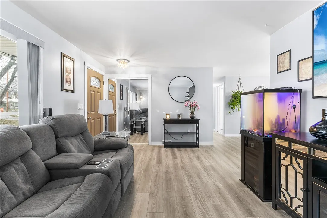 293 Elmgrove Road, Greece, New York 14626, Greece, New York 14626, 3 Bedrooms Bedrooms, 7 Rooms Rooms,2 BathroomsBathrooms,Residential,For Sale,293 Elmgrove Road, Greece, New York 14626,0,R1649843