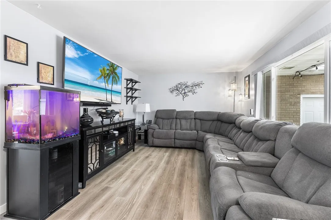 293 Elmgrove Road, Greece, New York 14626, Greece, New York 14626, 3 Bedrooms Bedrooms, 7 Rooms Rooms,2 BathroomsBathrooms,Residential,For Sale,293 Elmgrove Road, Greece, New York 14626,0,R1649843