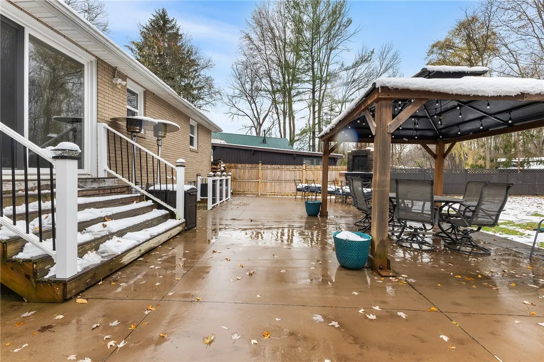 293 Elmgrove Road, Greece, New York 14626, Greece, New York 14626, 3 Bedrooms Bedrooms, 7 Rooms Rooms,2 BathroomsBathrooms,Residential,For Sale,293 Elmgrove Road, Greece, New York 14626,0,R1649843