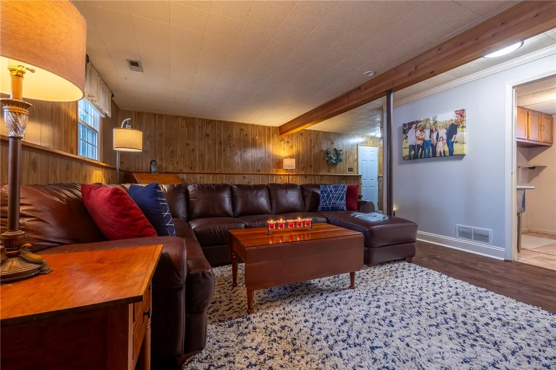 1529 Waterford Road, Walworth, New York 14568, Walworth, New York 14568, 4 Bedrooms Bedrooms, 7 Rooms Rooms,2 BathroomsBathrooms,Residential,For Sale,1529 Waterford Road, Walworth, New York 14568,0,R1649820