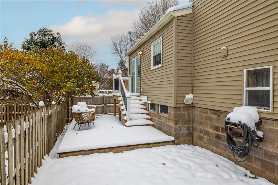 1529 Waterford Road, Walworth, New York 14568, Walworth, New York 14568, 4 Bedrooms Bedrooms, 7 Rooms Rooms,2 BathroomsBathrooms,Residential,For Sale,1529 Waterford Road, Walworth, New York 14568,0,R1649820