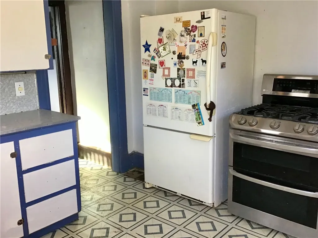 2633 Genesee Street, York, New York 14533, York, New York 14533, 3 Bedrooms Bedrooms, 8 Rooms Rooms,1 BathroomBathrooms,Residential,For Sale,2633 Genesee Street, York, New York 14533,0,R1650848