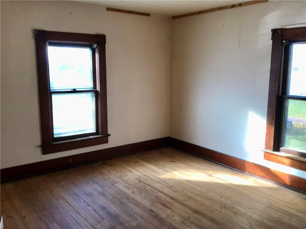 2633 Genesee Street, York, New York 14533, York, New York 14533, 3 Bedrooms Bedrooms, 8 Rooms Rooms,1 BathroomBathrooms,Residential,For Sale,2633 Genesee Street, York, New York 14533,0,R1650848