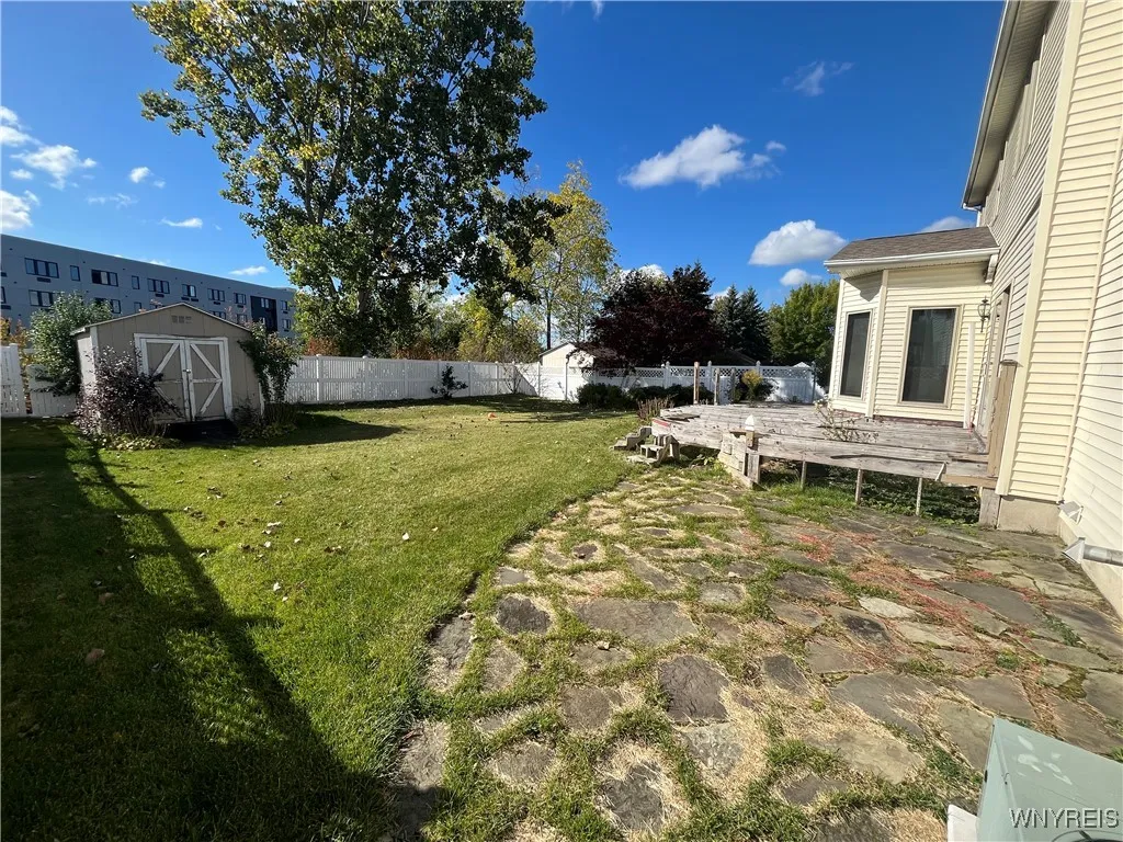 77 William Price Parkway, Buffalo, New York 14214, Buffalo, New York 14214, 3 Bedrooms Bedrooms, 8 Rooms Rooms,2 BathroomsBathrooms,Residential,For Sale,77 William Price Parkway, Buffalo, New York 14214,0,B1650827