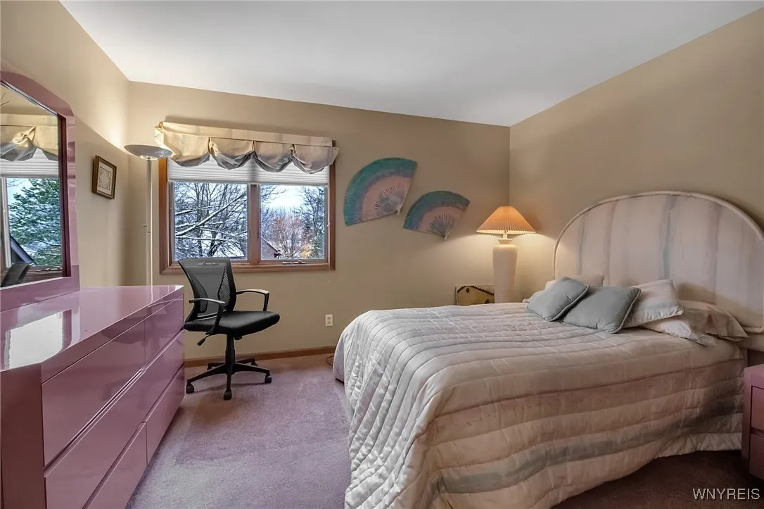 122 Hidden Ridge Common, Amherst, New York 14221, Amherst, New York 14221, 3 Bedrooms Bedrooms, 7 Rooms Rooms,2 BathroomsBathrooms,Residential,For Sale,122 Hidden Ridge Common, Amherst, New York 14221,0,B1650319