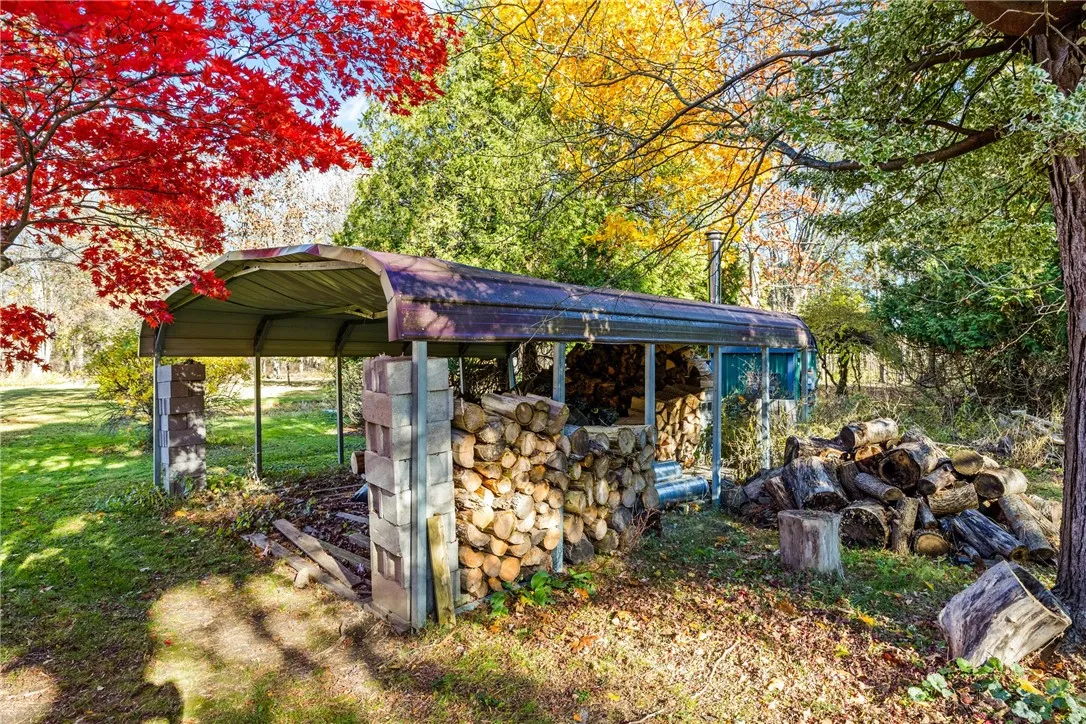 7437 Quarry Road, Sodus, New York 14551, Sodus, New York 14551, 2 Bedrooms Bedrooms, 12 Rooms Rooms,2 BathroomsBathrooms,Residential,For Sale,7437 Quarry Road, Sodus, New York 14551,0,R1650522