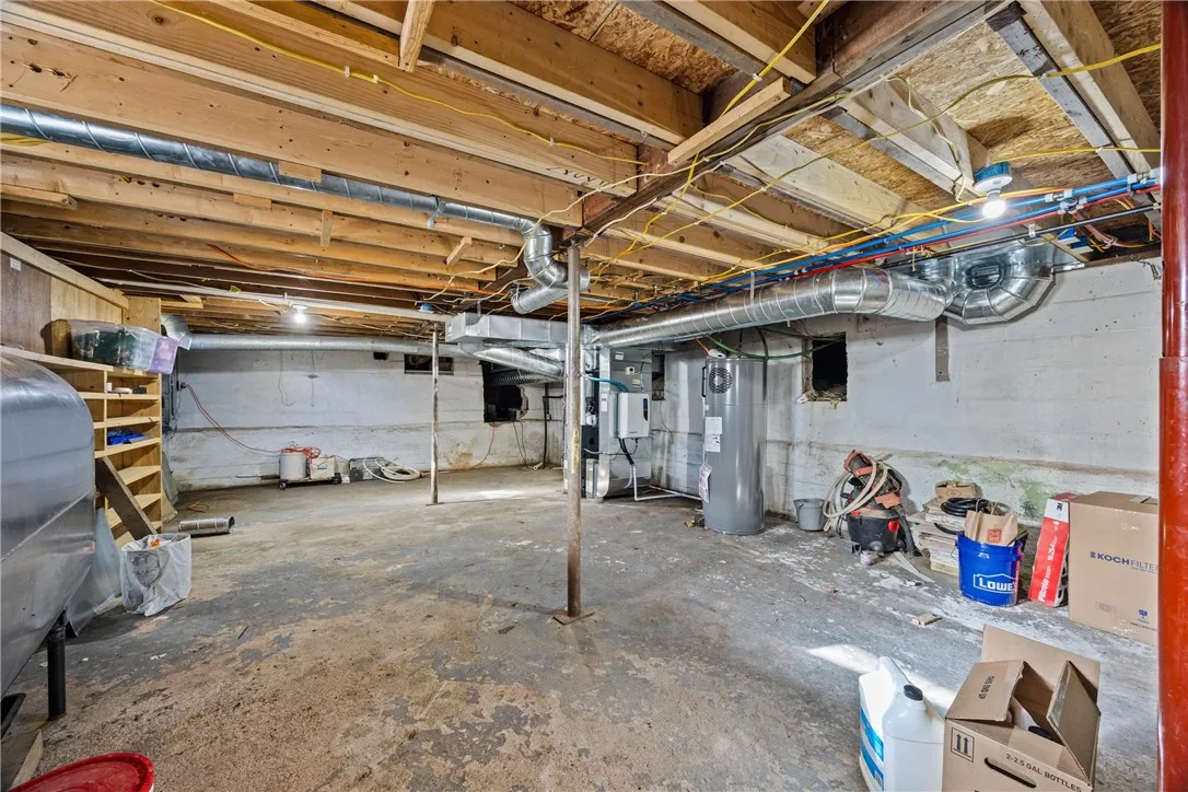 7437 Quarry Road, Sodus, New York 14551, Sodus, New York 14551, 2 Bedrooms Bedrooms, 12 Rooms Rooms,2 BathroomsBathrooms,Residential,For Sale,7437 Quarry Road, Sodus, New York 14551,0,R1650522