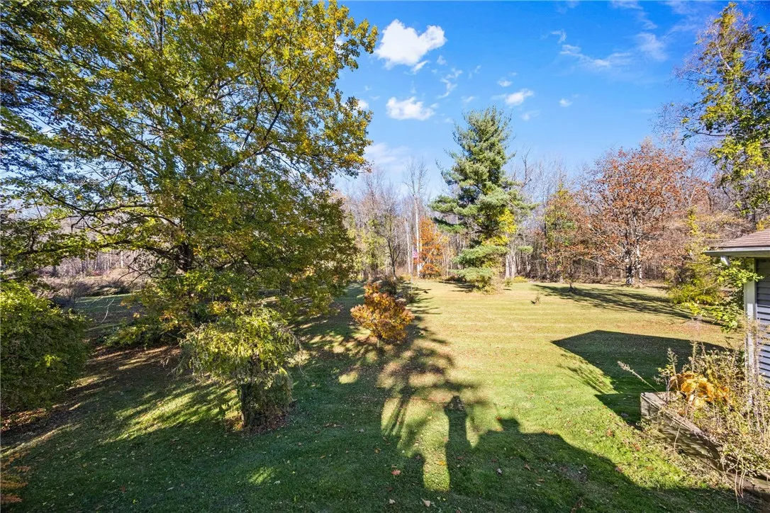 7437 Quarry Road, Sodus, New York 14551, Sodus, New York 14551, 2 Bedrooms Bedrooms, 12 Rooms Rooms,2 BathroomsBathrooms,Residential,For Sale,7437 Quarry Road, Sodus, New York 14551,0,R1650522