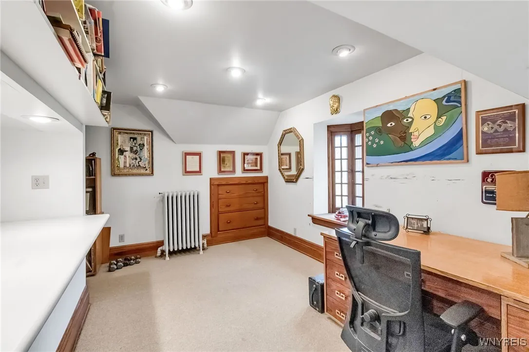 189 Bidwell Parkway, Buffalo, New York 14222, Buffalo, New York 14222, 4 Bedrooms Bedrooms, 10 Rooms Rooms,3 BathroomsBathrooms,Residential,For Sale,189 Bidwell Parkway, Buffalo, New York 14222,0,B1650723