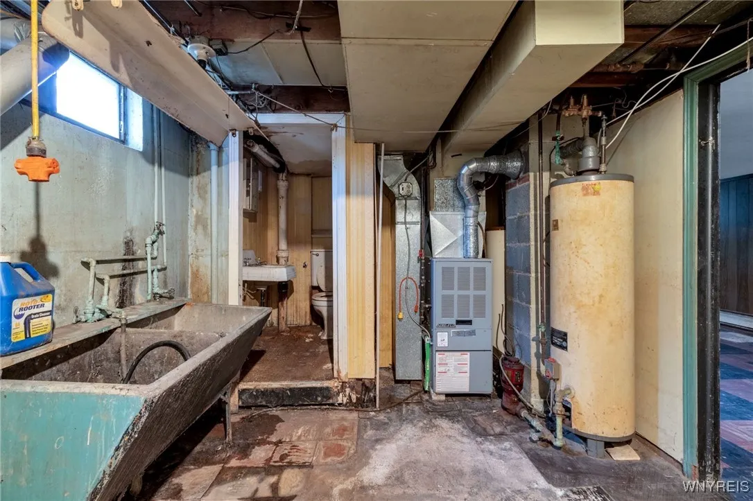 121 Willow Breeze Road, Tonawanda, New York 14223, Tonawanda, New York 14223, 3 Bedrooms Bedrooms, 6 Rooms Rooms,1 BathroomBathrooms,Residential,For Sale,121 Willow Breeze Road, Tonawanda, New York 14223,0,B1650130