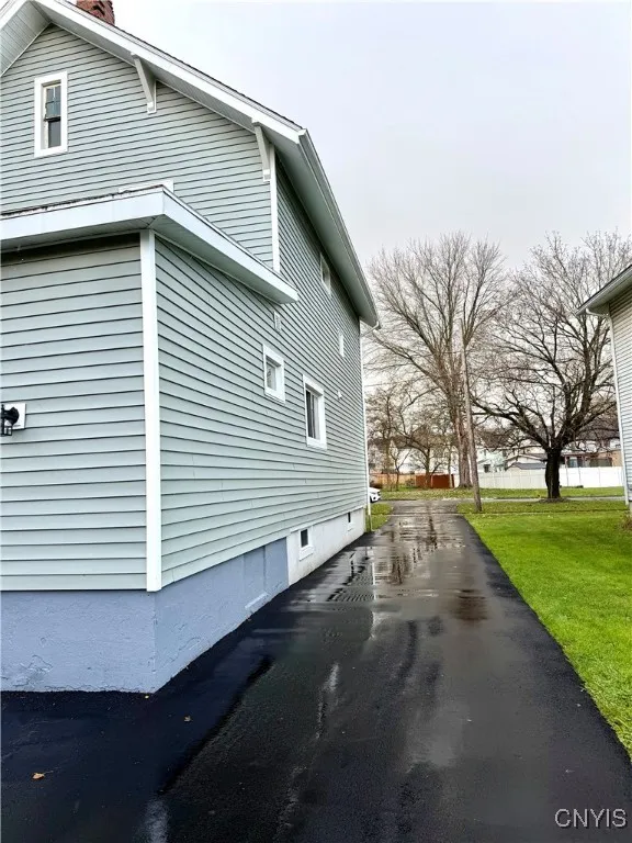 1505 Brookside Avenue, Utica, New York 13501, Utica, New York 13501, 3 Bedrooms Bedrooms, 8 Rooms Rooms,1 BathroomBathrooms,Residential,For Sale,1505 Brookside Avenue, Utica, New York 13501,0,S1650854