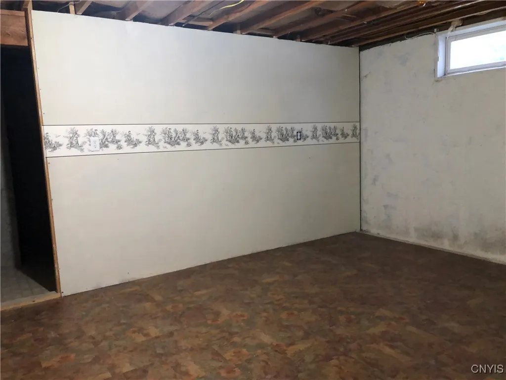 9630 Nys Rt 365, Trenton, New York 13354, Trenton, New York 13354, 3 Bedrooms Bedrooms, 8 Rooms Rooms,2 BathroomsBathrooms,Residential,For Sale,9630 Nys Rt 365, Trenton, New York 13354,0,S1650803