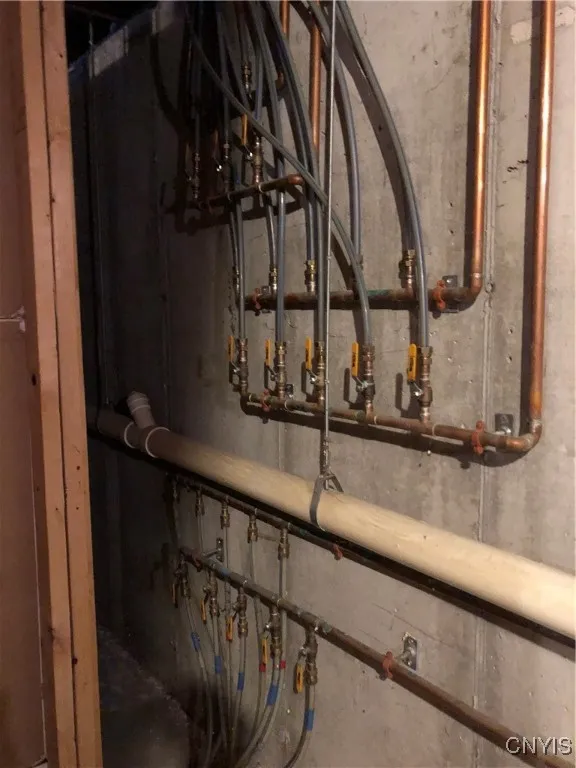 9630 Nys Rt 365, Trenton, New York 13354, Trenton, New York 13354, 3 Bedrooms Bedrooms, 8 Rooms Rooms,2 BathroomsBathrooms,Residential,For Sale,9630 Nys Rt 365, Trenton, New York 13354,0,S1650803