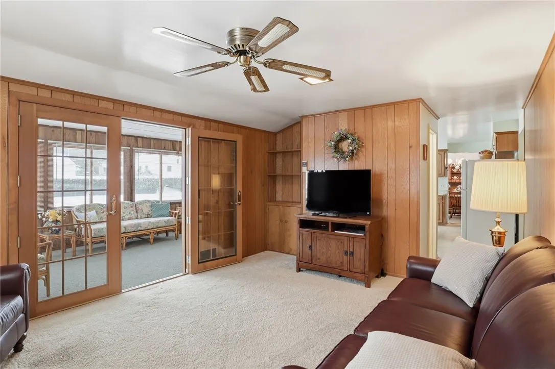 25 Yarkerdale Drive, Greece, New York 14615, Greece, New York 14615, 3 Bedrooms Bedrooms, 7 Rooms Rooms,2 BathroomsBathrooms,Residential,For Sale,25 Yarkerdale Drive, Greece, New York 14615,0,R1650847