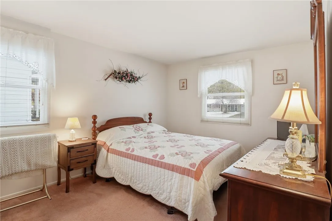 25 Yarkerdale Drive, Greece, New York 14615, Greece, New York 14615, 3 Bedrooms Bedrooms, 7 Rooms Rooms,2 BathroomsBathrooms,Residential,For Sale,25 Yarkerdale Drive, Greece, New York 14615,0,R1650847