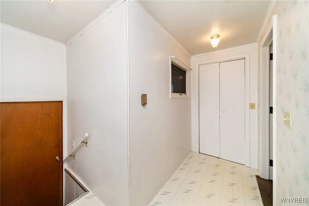 8540 Seven Springs Road, Batavia, New York 14020, Batavia, New York 14020, 3 Bedrooms Bedrooms, 8 Rooms Rooms,2 BathroomsBathrooms,Residential,For Sale,8540 Seven Springs Road, Batavia, New York 14020,0,B1650486