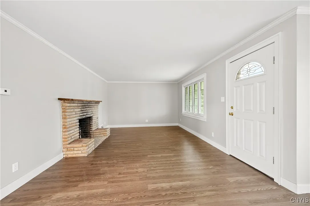 5082 Bay View Road, Hamburg, New York 14075, Hamburg, New York 14075, 4 Bedrooms Bedrooms, 10 Rooms Rooms,2 BathroomsBathrooms,Residential,For Sale,5082 Bay View Road, Hamburg, New York 14075,0,S1650856