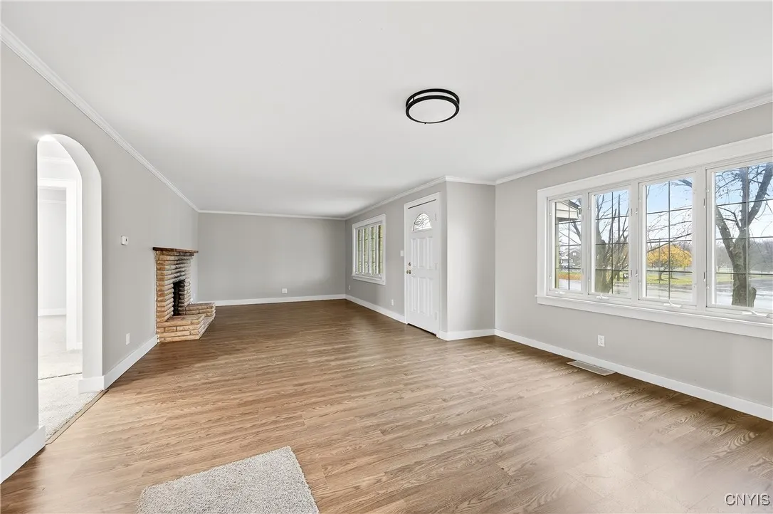 5082 Bay View Road, Hamburg, New York 14075, Hamburg, New York 14075, 4 Bedrooms Bedrooms, 10 Rooms Rooms,2 BathroomsBathrooms,Residential,For Sale,5082 Bay View Road, Hamburg, New York 14075,0,S1650856