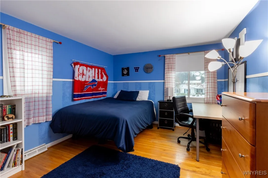 116 The Paddock, Amherst, New York 14221, Amherst, New York 14221, 4 Bedrooms Bedrooms, 10 Rooms Rooms,2 BathroomsBathrooms,Residential,For Sale,116 The Paddock, Amherst, New York 14221,0,B1648983