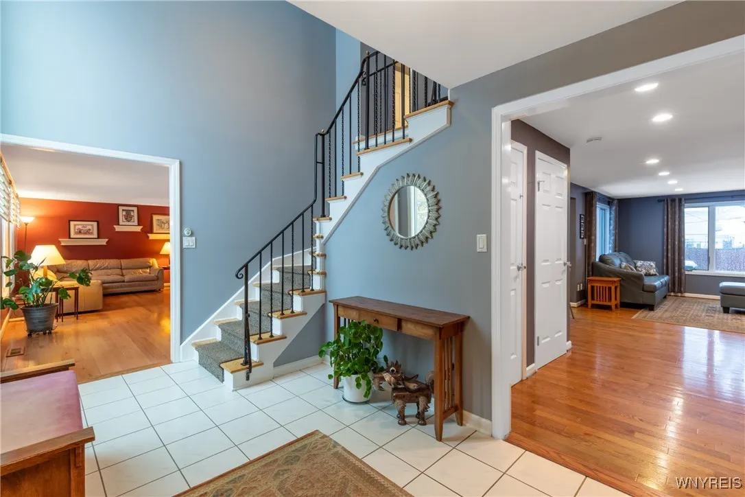 116 The Paddock, Amherst, New York 14221, Amherst, New York 14221, 4 Bedrooms Bedrooms, 10 Rooms Rooms,2 BathroomsBathrooms,Residential,For Sale,116 The Paddock, Amherst, New York 14221,0,B1648983