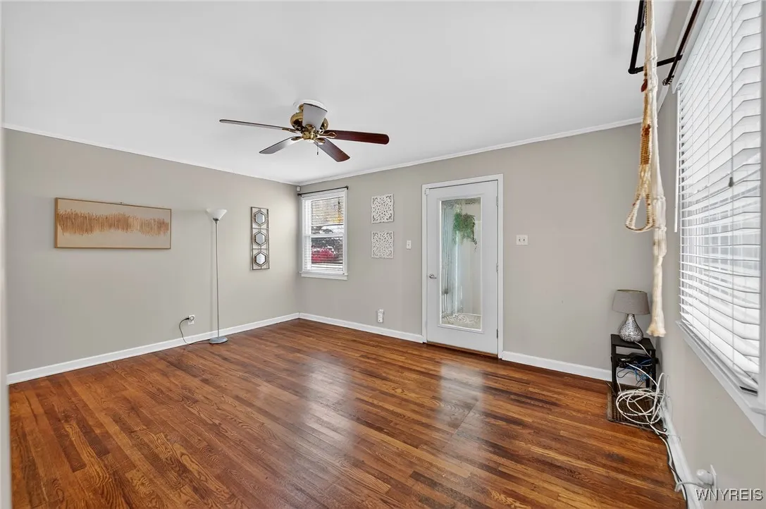 8235 Laughlin Drive, Niagara Falls, New York 14304, Niagara Falls, New York 14304, 3 Bedrooms Bedrooms, 8 Rooms Rooms,1 BathroomBathrooms,Residential,For Sale,8235 Laughlin Drive, Niagara Falls, New York 14304,0,B1650649