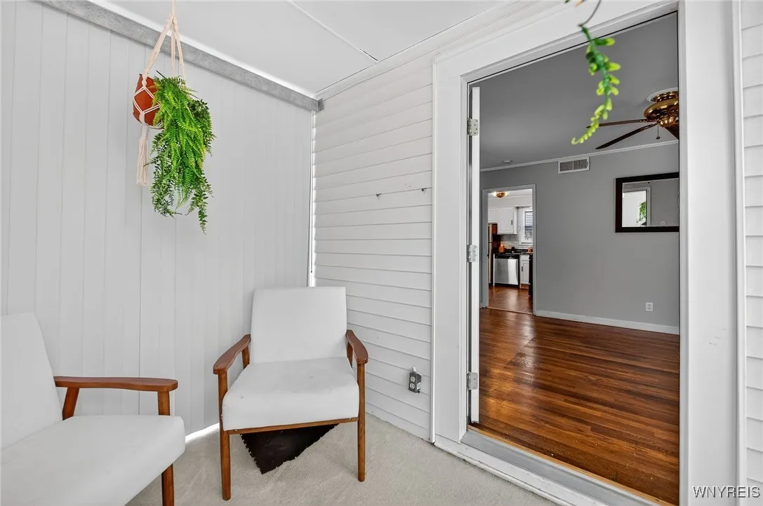 8235 Laughlin Drive, Niagara Falls, New York 14304, Niagara Falls, New York 14304, 3 Bedrooms Bedrooms, 8 Rooms Rooms,1 BathroomBathrooms,Residential,For Sale,8235 Laughlin Drive, Niagara Falls, New York 14304,0,B1650649