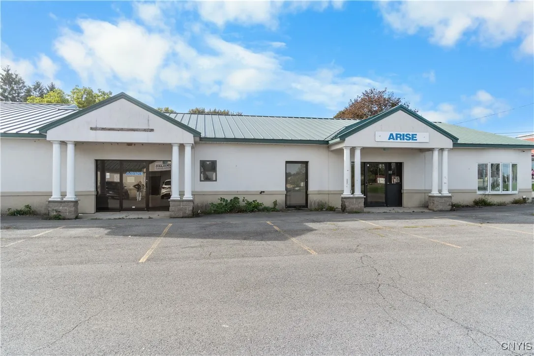 117 B Schuyler Street, Fulton, New York 13069, Fulton, New York 13069, ,Commercial Lease,For Rent,117 B Schuyler Street, Fulton, New York 13069,0,S1650857